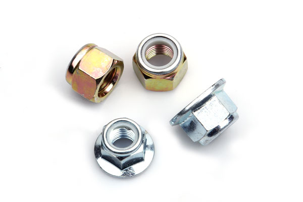 鎖緊螺母為結構防松 鎖緊螺母為結構防松